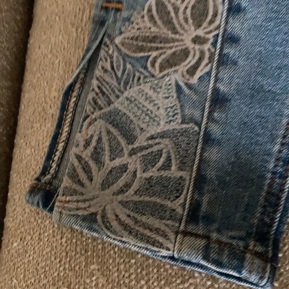 Miss me Embroidered ankle skinny jeans